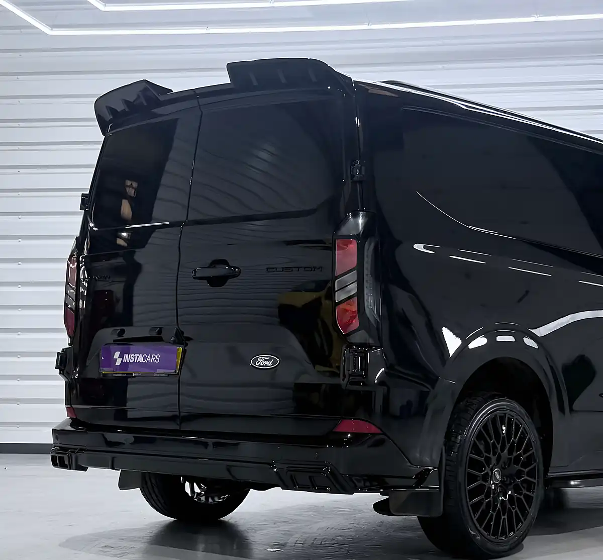 Used 2023 Ford Transit Custom Trend Agate Black - Interior and Exterior details 16