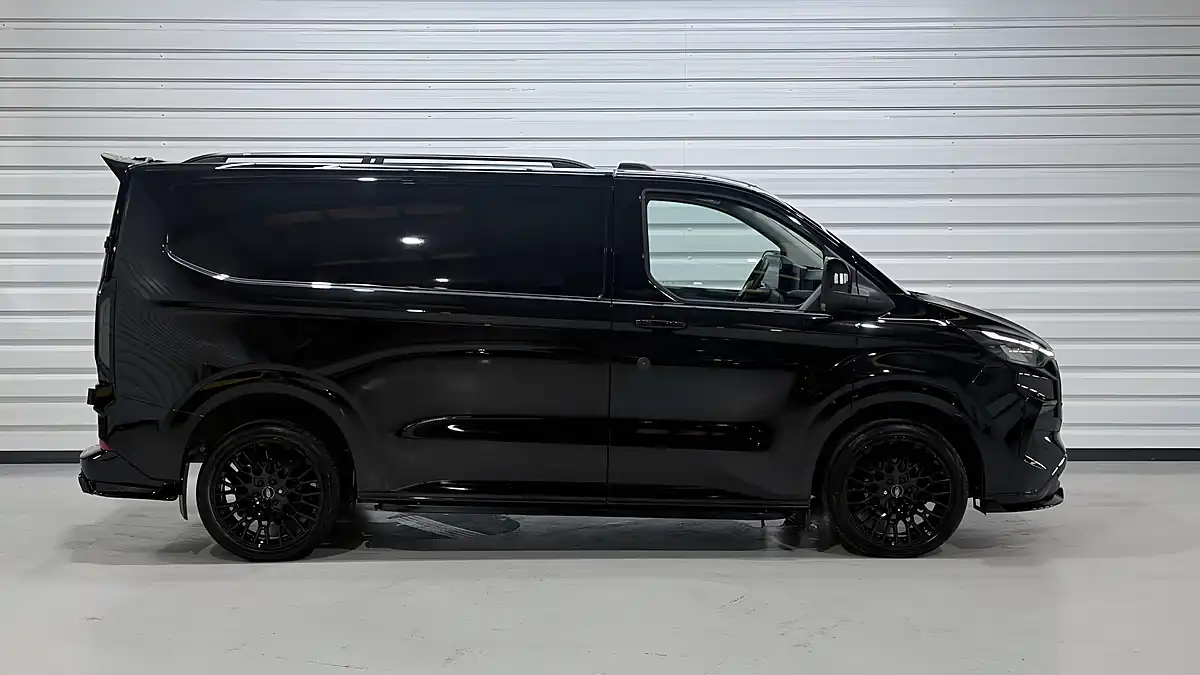Used 2023 Ford Transit Custom Trend Agate Black - Interior and Exterior details 18