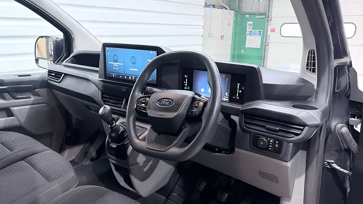 Used 2023 Ford Transit Custom Trend Agate Black - Interior and Exterior details 3