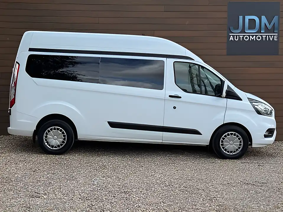 Used 2023 Ford Transit Custom Trend Frozen White - Interior and Exterior details 12