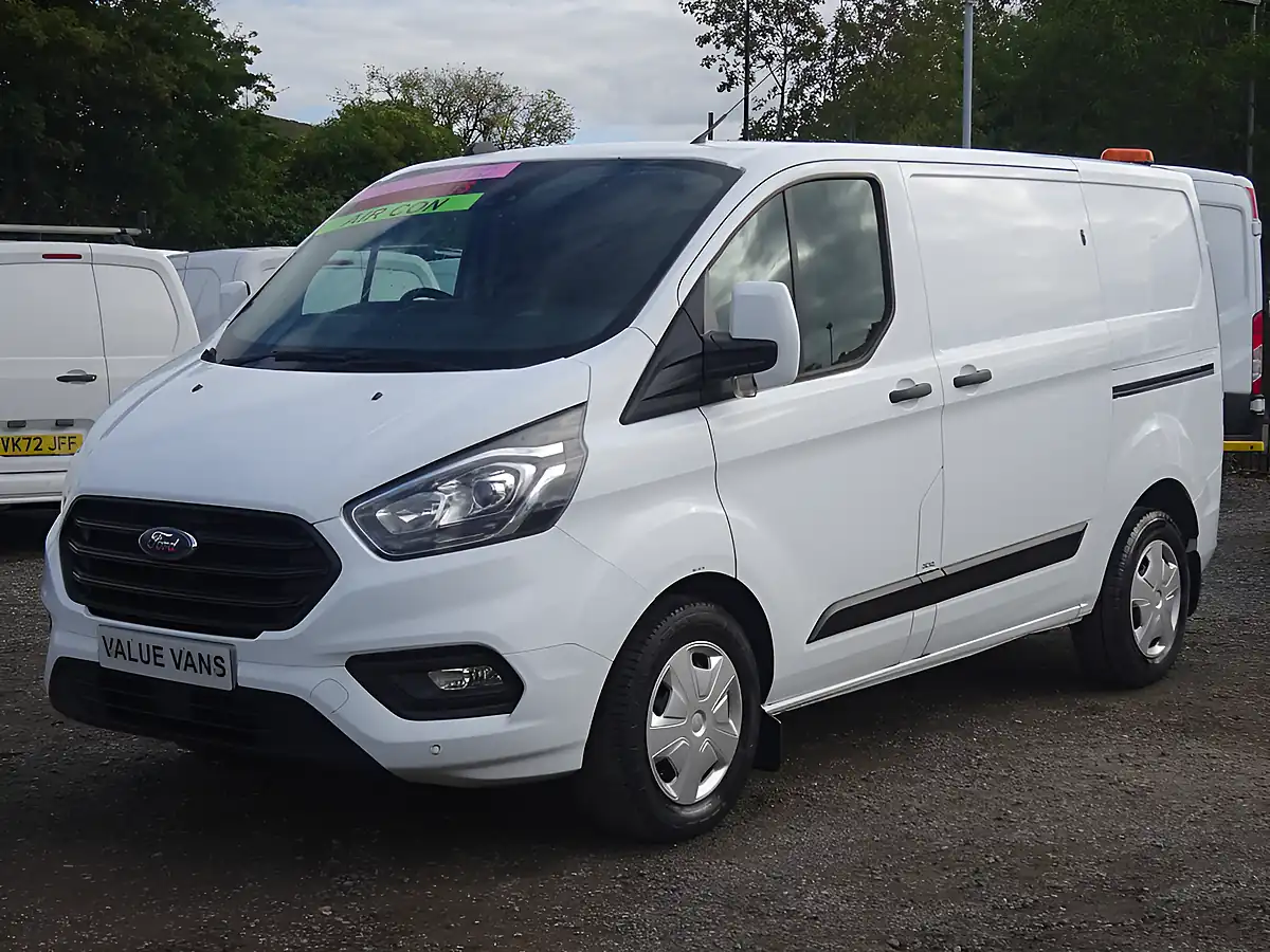 Used 2023 Ford Transit Custom Trend L1 H1 (swb) White - Interior and Exterior details 8