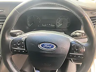 Used 2023 Ford Transit Custom Trend White - Interior and Exterior details 10