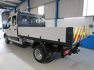 Used 2023 Ford Transit Double Cab Tipper White - Interior and Exterior details 6