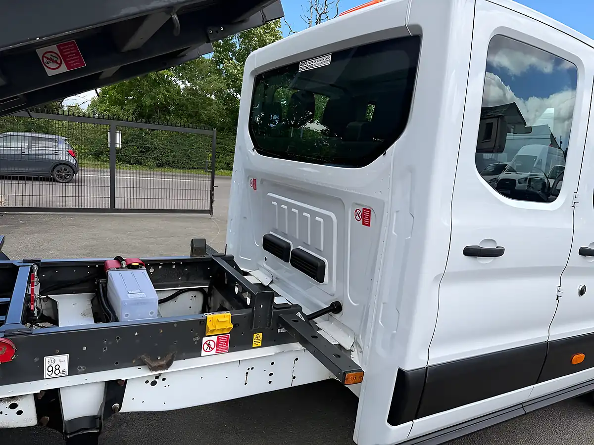 Used 2023 Ford Transit Leader Double Cab Tipper White - Interior and Exterior details 14