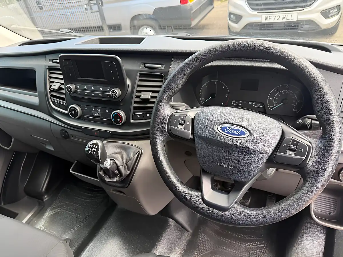 Used 2023 Ford Transit Leader Double Cab Tipper White - Interior and Exterior details 16