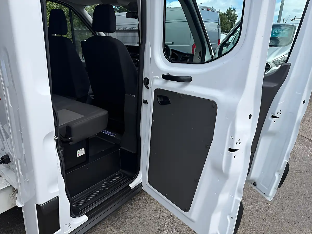 Used 2023 Ford Transit Leader Double Cab Tipper White - Interior and Exterior details 18