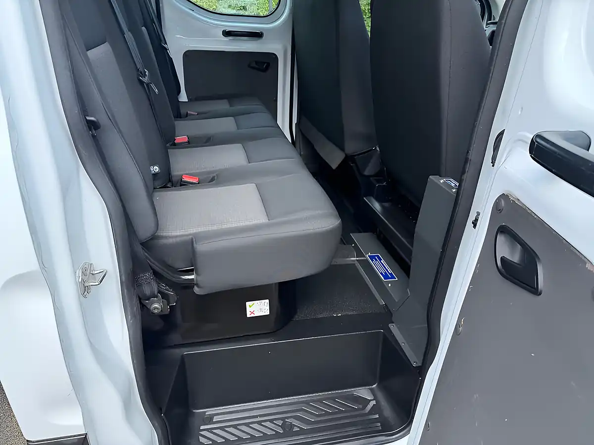 Used 2023 Ford Transit Leader Double Cab Tipper White - Interior and Exterior details 4