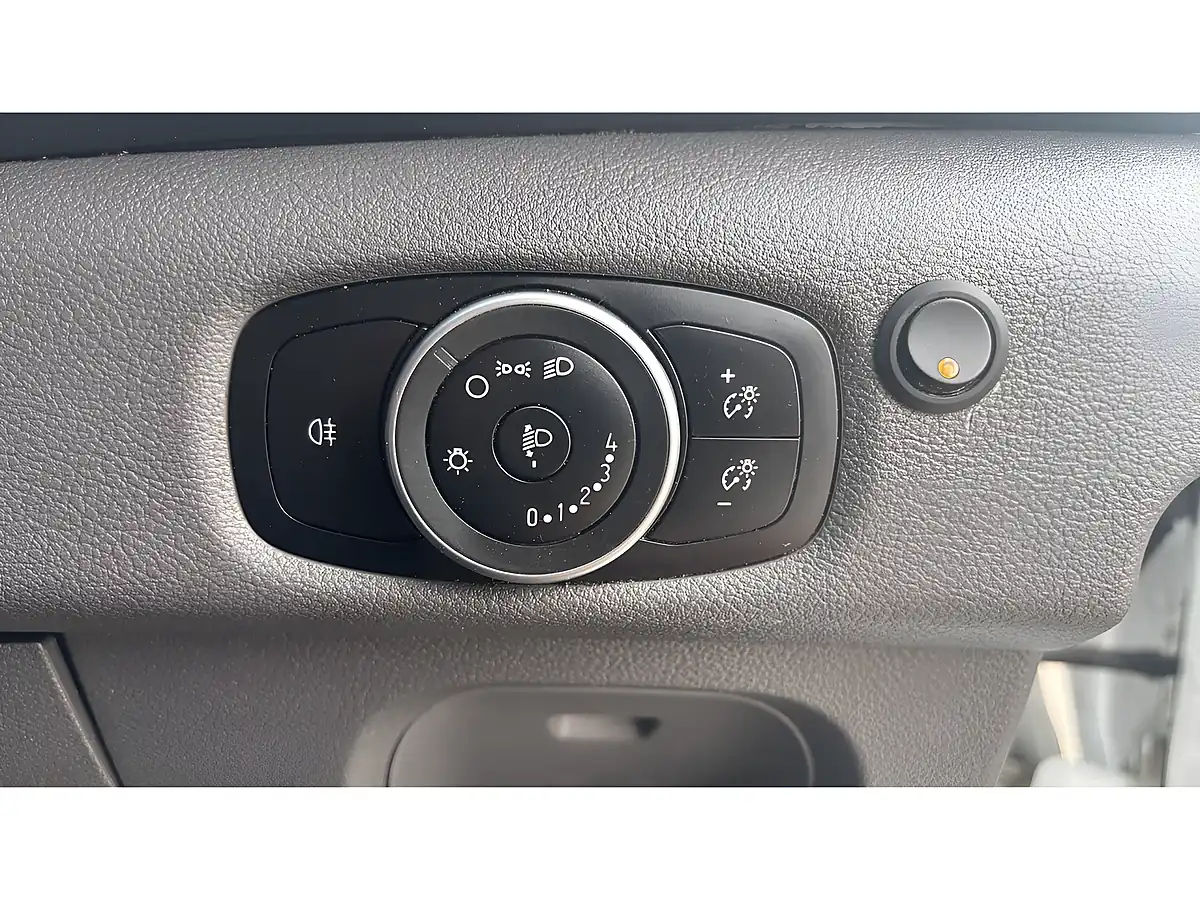 Used 2023 Ford Transit Leader Frozen White - Interior and Exterior details 18