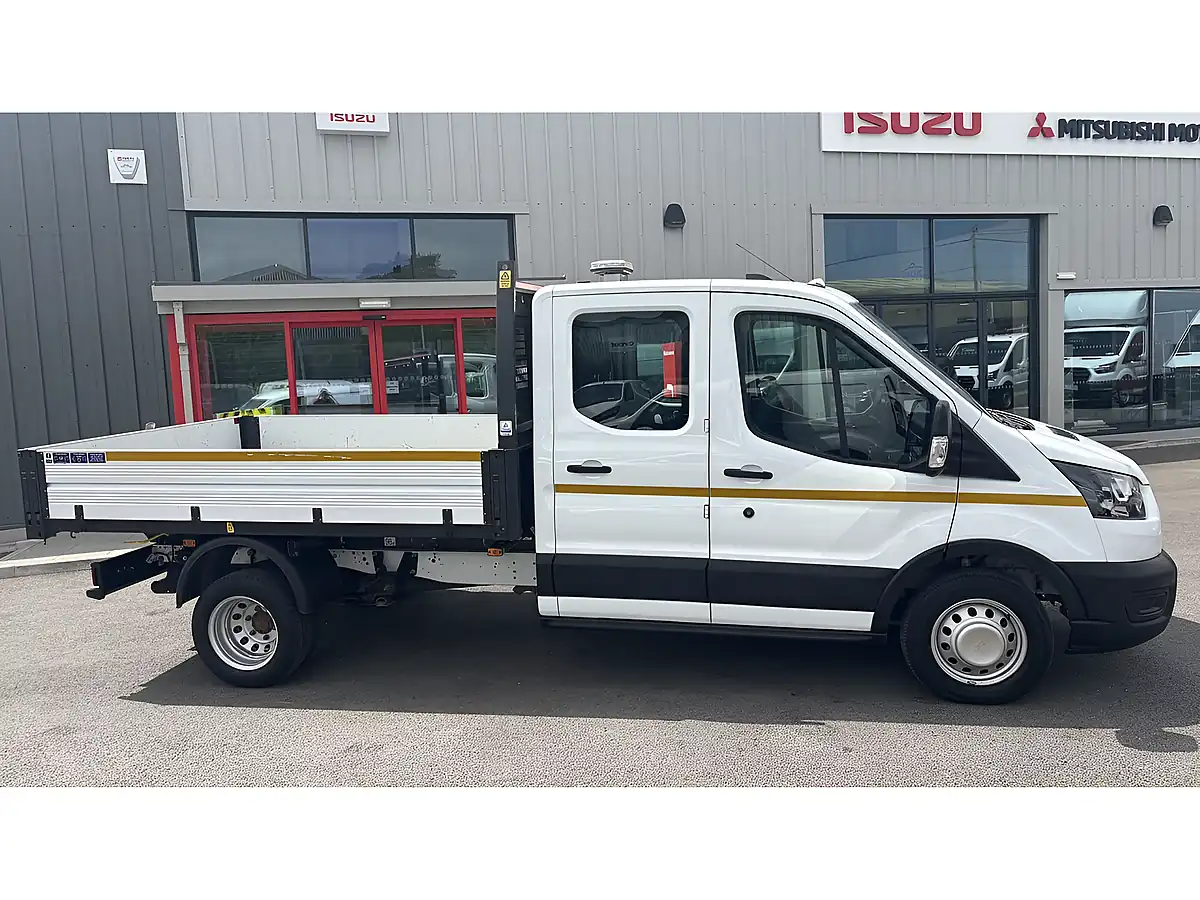 Used 2023 Ford Transit Leader Frozen White - Interior and Exterior details 9