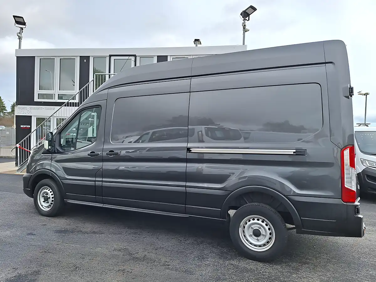 Used 2023 Ford Transit Leader Grey - Interior and Exterior details 7