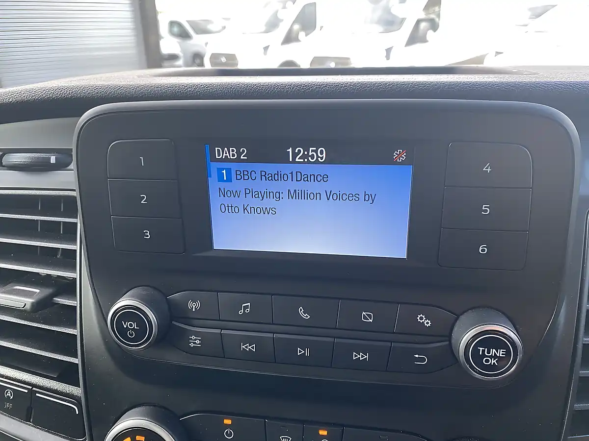 Used 2023 Ford Transit Leader L3H3 Frozen White - Interior and Exterior details 15