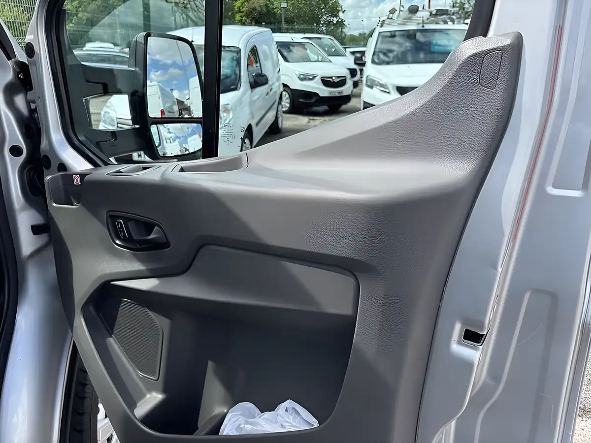 Used 2023 Ford Transit Leader Silver - Interior and Exterior details 13