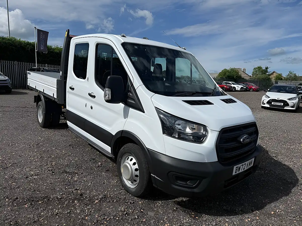 Used 2023 Ford Transit Leader White - Front View