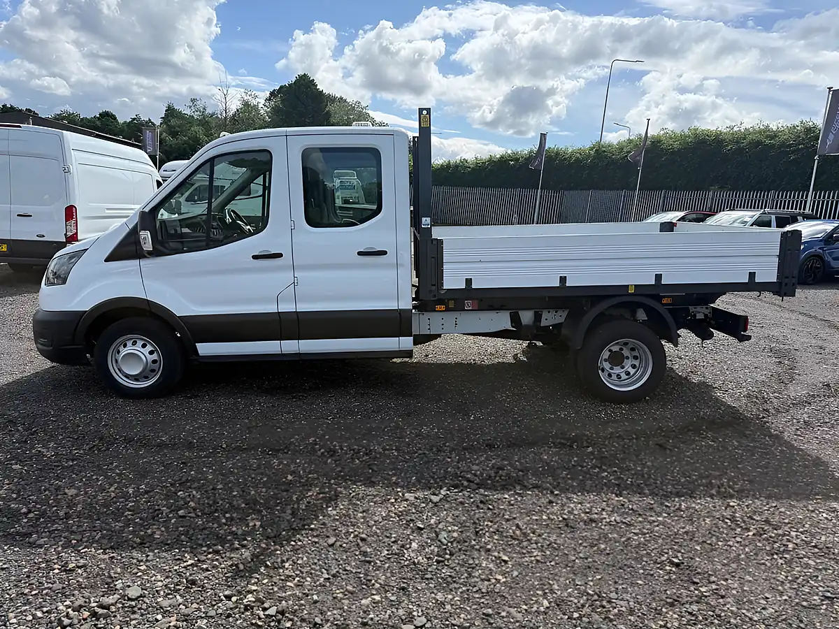 Used 2023 Ford Transit Leader White - Interior and Exterior details 4
