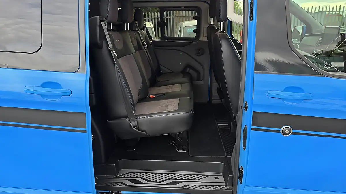 Used 2023 Ford Transit Msrt Limited Blue - Interior and Exterior details 11