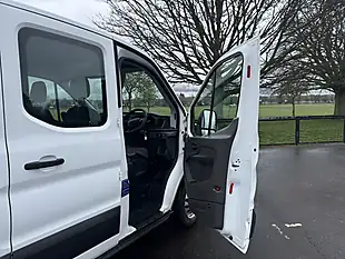 Used 2023 Ford Transit Transit Leader Double Chassis Cab 350 L3 White - Interior and Exterior details 14