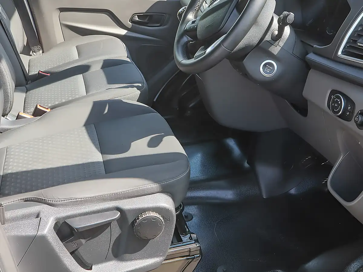 Used 2023 Ford Transit Trend Frozen White - Interior and Exterior details 16