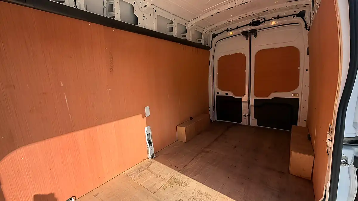 Used 2023 Ford Transit Trend White - Interior and Exterior details 7