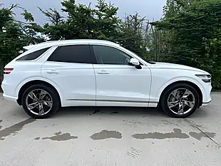 Used 2023 Genesis GV70 Sport White - Interior and Exterior details 15