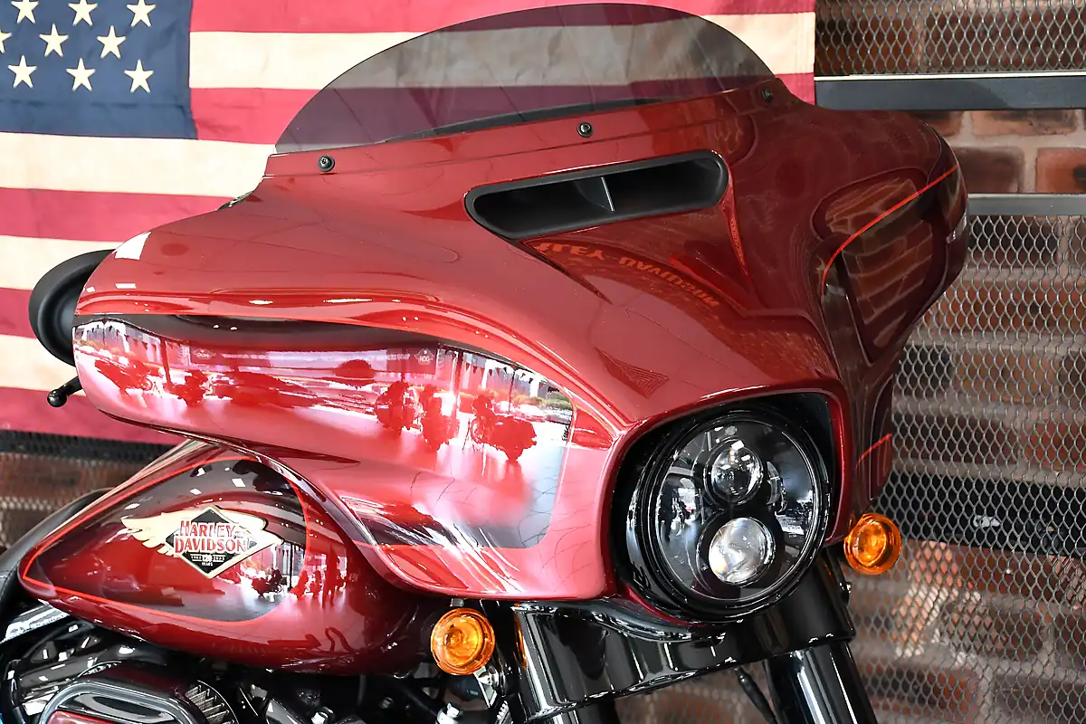 Used 2023 Harley-Davidson Flhxs Street Glide Special 120th Anniversary Red - Interior and Exterior details 14