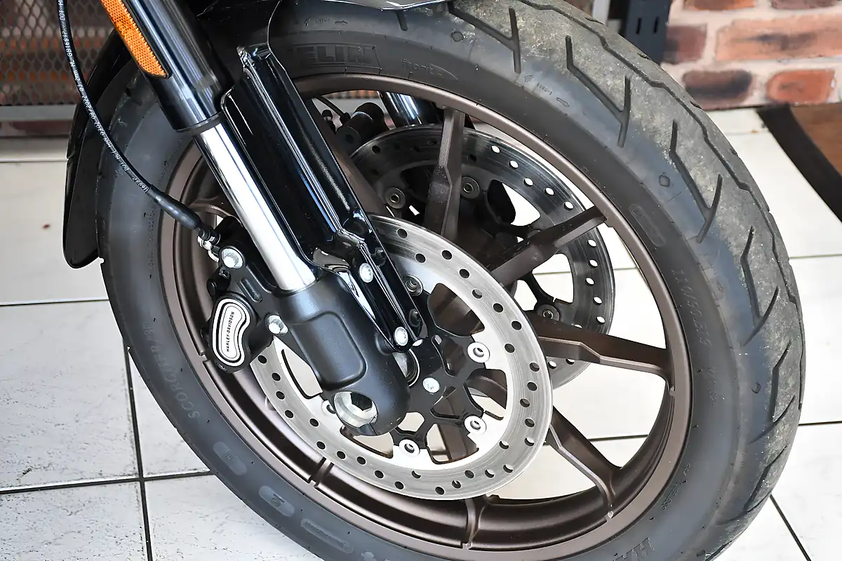 Used 2023 Harley-Davidson Low Rider S Black - Interior and Exterior details 10