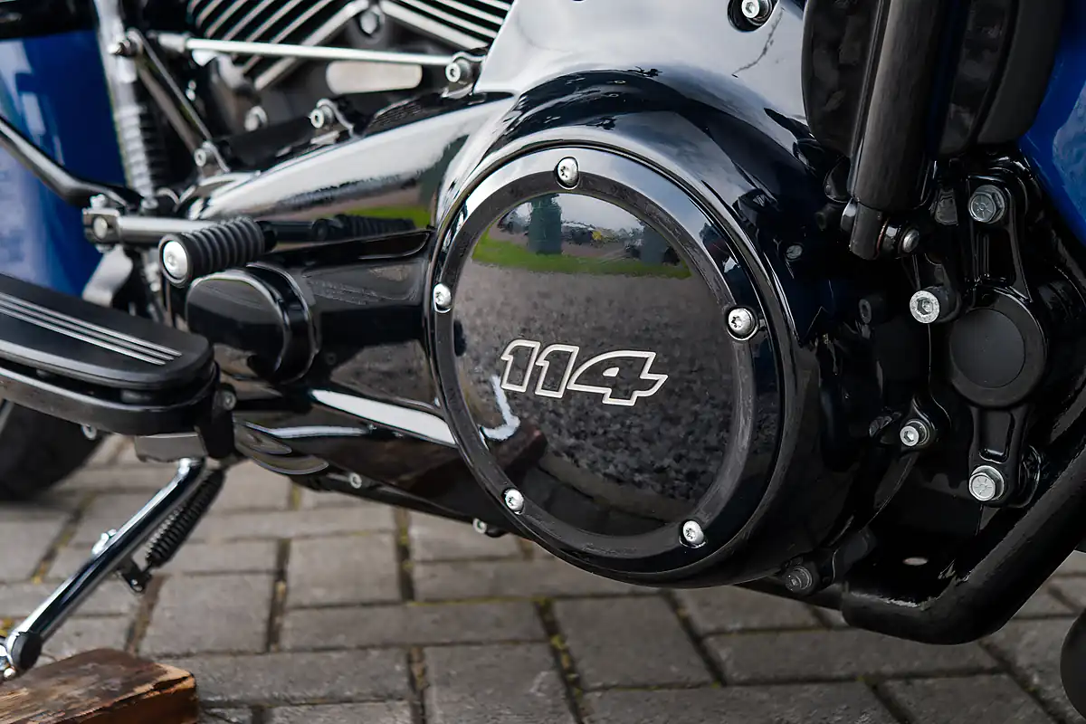 Used 2023 Harley-Davidson Road King Special Bright Billiard Blue - Interior and Exterior details 16