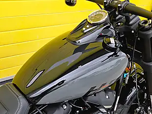 Used 2023 Harley-Davidson Softail Fat Bob Black - Interior and Exterior details 12