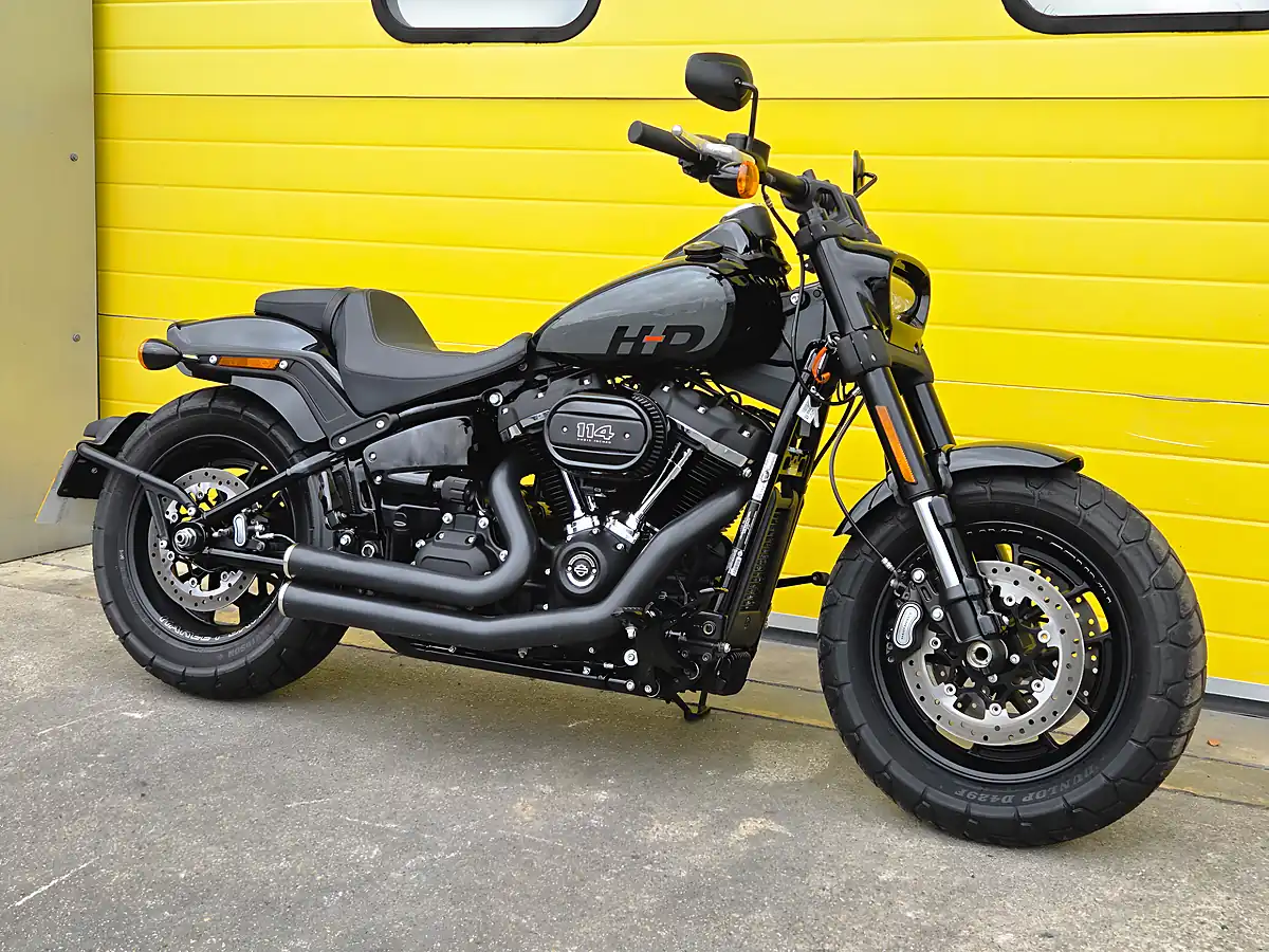 Used 2023 Harley-Davidson Softail Fat Bob Black - Interior and Exterior details 3