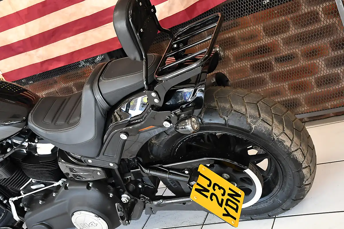 Used 2023 Harley-Davidson Softail Fxfbs Fat Bob - Interior and Exterior details 14