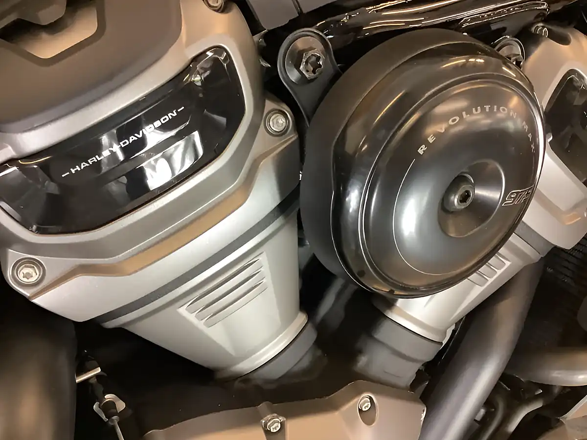 Used 2023 Harley-Davidson Sportster Nightster Black - Interior and Exterior details 14