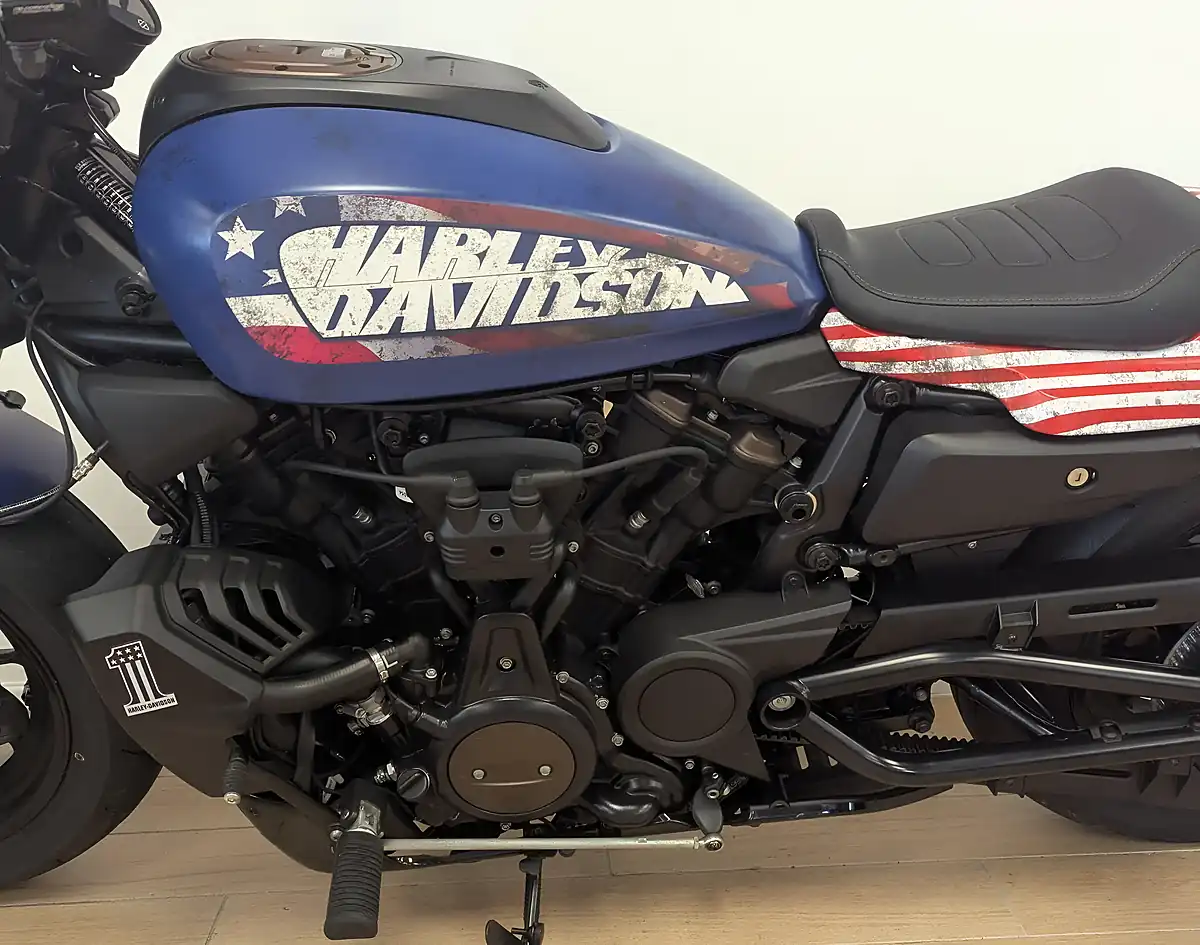 Used 2023 Harley-Davidson Sportster S Black - Interior and Exterior details 19
