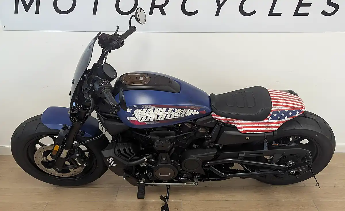 Used 2023 Harley-Davidson Sportster S Black - Interior and Exterior details 9