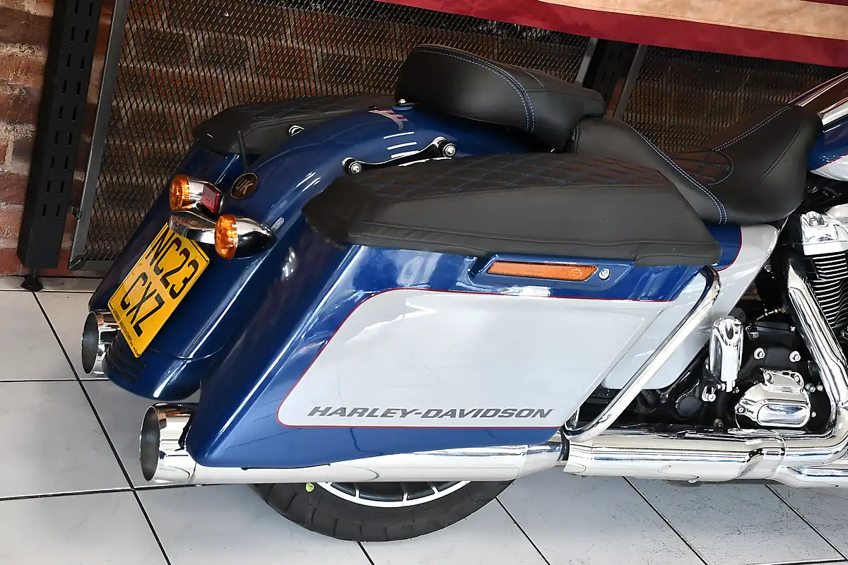 Used 2023 Harley-Davidson Touring Street Glide Special - Interior and Exterior details 18