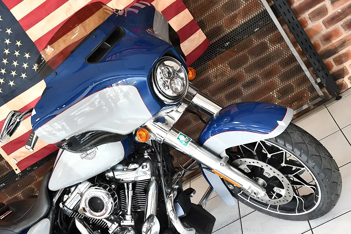 Used 2023 Harley-Davidson Touring Street Glide Special - Interior and Exterior details 3