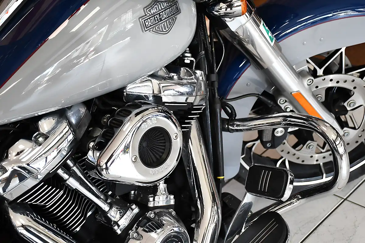 Used 2023 Harley-Davidson Touring Street Glide Special - Interior and Exterior details 4