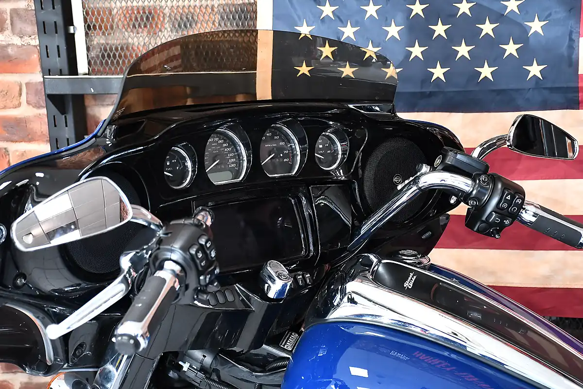 Used 2023 Harley-Davidson Touring Street Glide Special - Interior and Exterior details 8