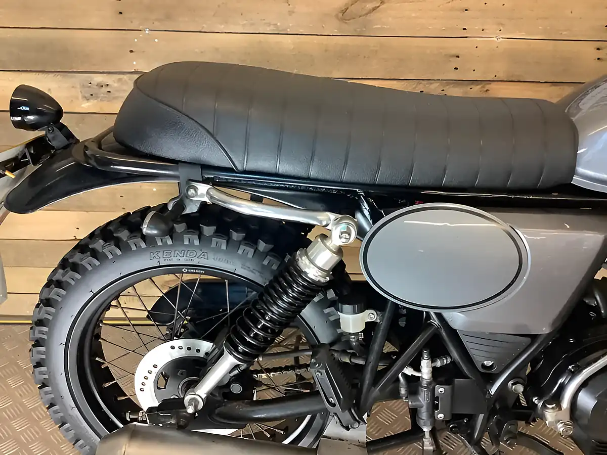 Used 2023 Herald Motor Co Scrambler Grey - Interior and Exterior details 9