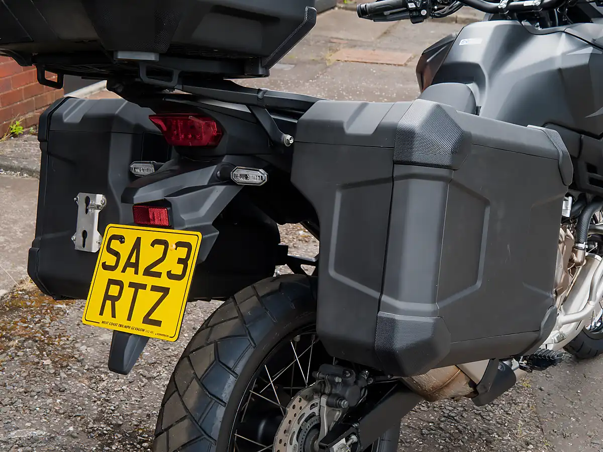 Used 2023 Honda Africa Twin Adventure Stealth Black Metallic - Interior and Exterior details 12