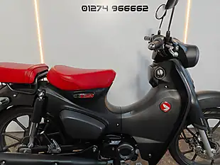 Used 2023 Honda C125 Cub Supercub Grey - Interior and Exterior details 14