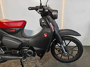 Used 2023 Honda C125 Cub Supercub Grey - Interior and Exterior details 17