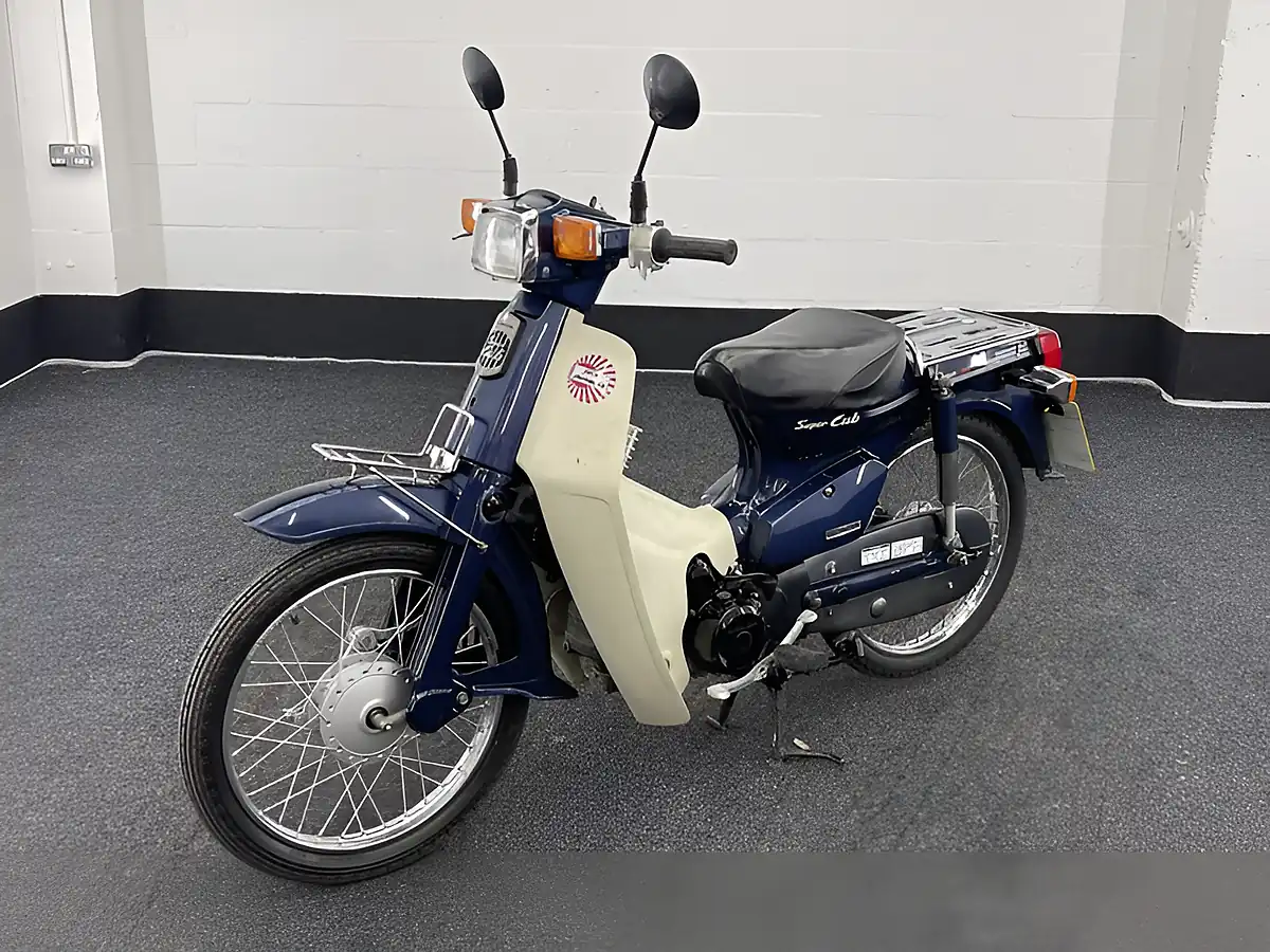Used 2023 Honda C50 Super Cub Blue - Front View