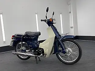Used 2023 Honda C50 Super Cub Blue - Interior and Exterior details 11