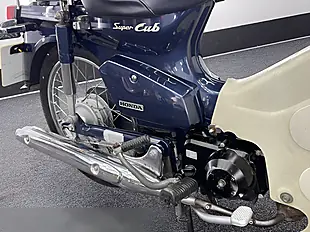 Used 2023 Honda C50 Super Cub Blue - Interior and Exterior details 13