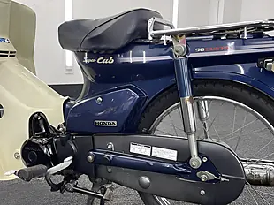 Used 2023 Honda C50 Super Cub Blue - Interior and Exterior details 6