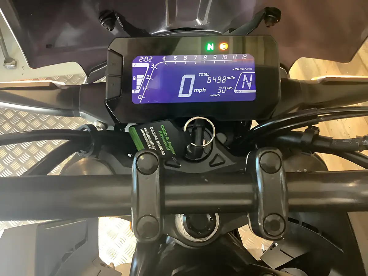 Used 2023 Honda Cb R Blue - Interior and Exterior details 7