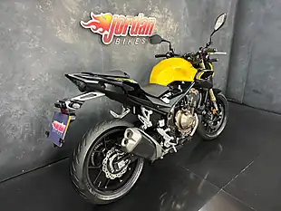 Used 2023 Honda CB500F 500 Yellow - Interior and Exterior details 6