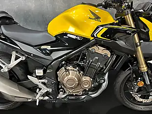 Used 2023 Honda CB500F 500 Yellow - Interior and Exterior details 8