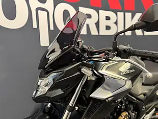 Used 2023 Honda CB500F - Interior and Exterior details 17