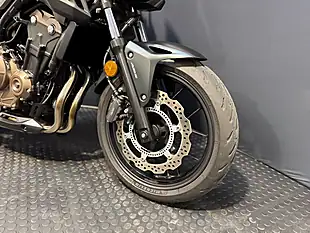 Used 2023 Honda CB500F - Interior and Exterior details 7