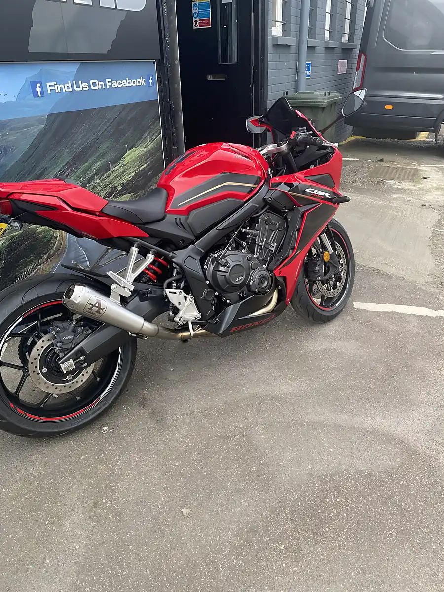 Used 2023 Honda CBR650 Supersport - Interior and Exterior details 8
